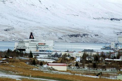 Norræna at Seyðisfjörður