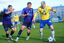Adam Árni Róbertsson skoraði annað mark Grindavíkur.