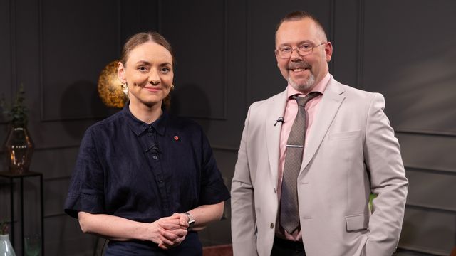 Taugatitringur í þingsölum