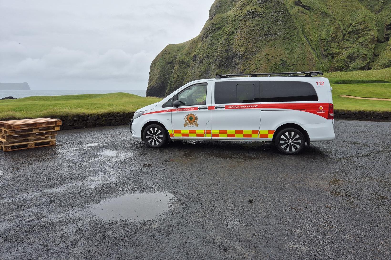 Þyrla Landhelgisgæslunnar kölluð út