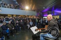 Tónleikar með Bubba í Borgarleikhúsinu