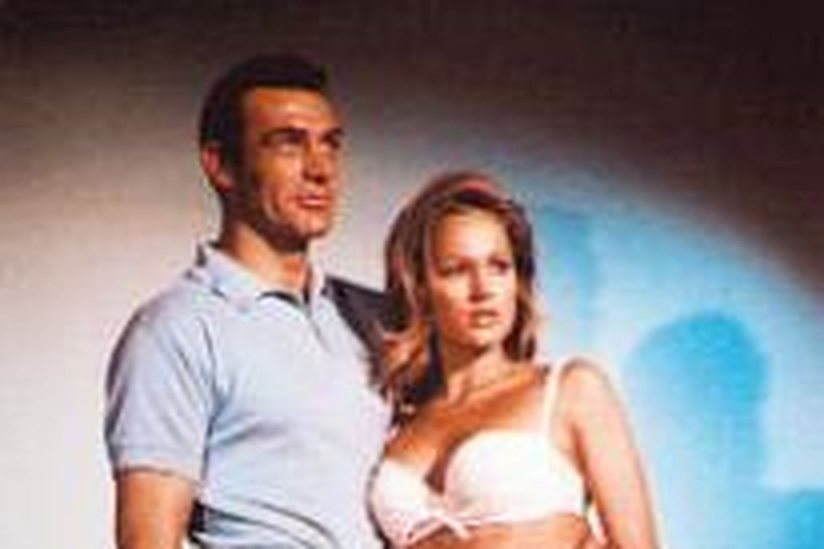 Sean Connery og Ursula Andress í myndinni Dr. No.