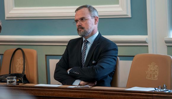 Skuldaviðmið ESB í stað íslenskra laga