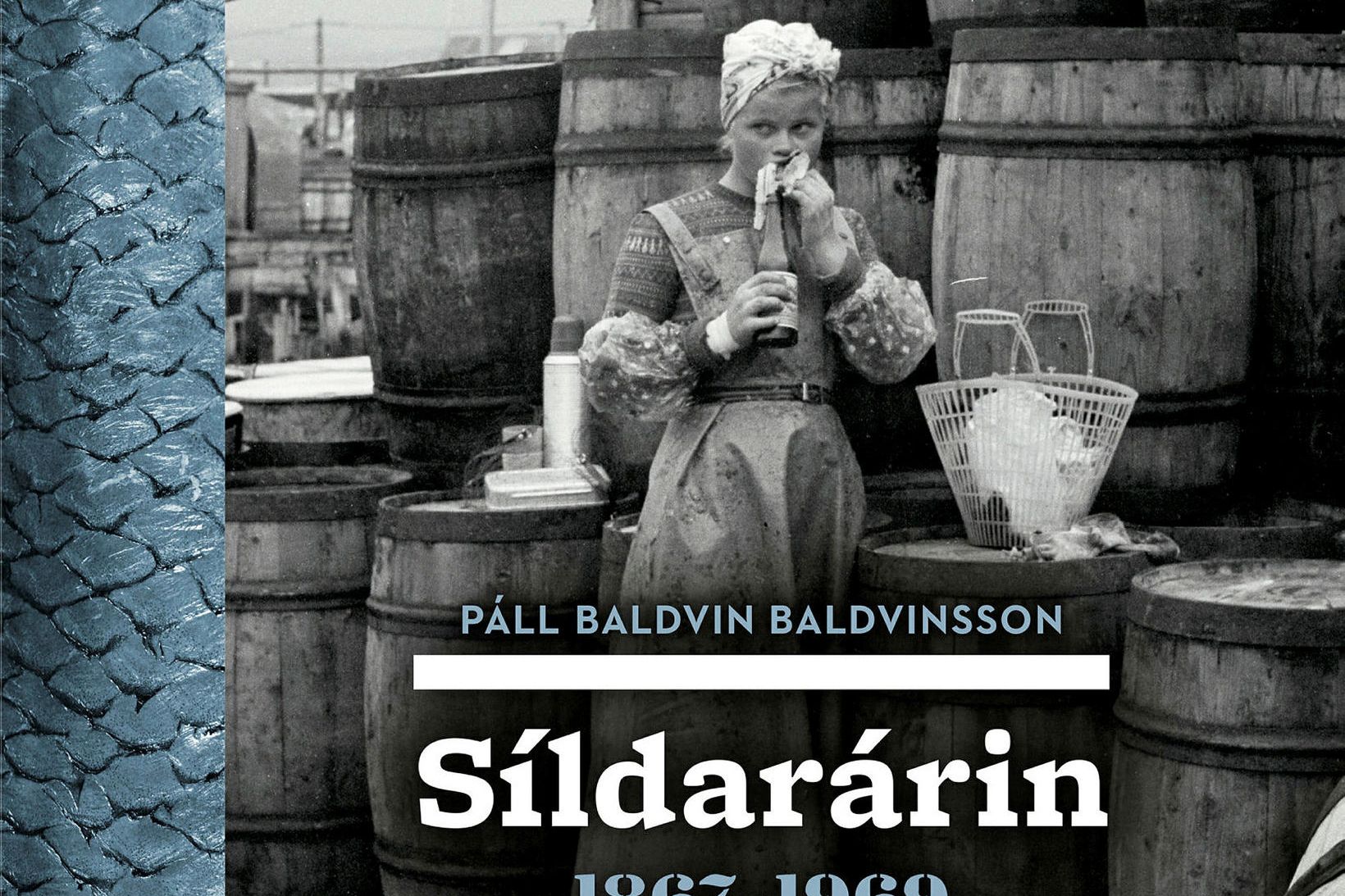Síldarárin 1867-1969. Bókin sem fjallað er um.