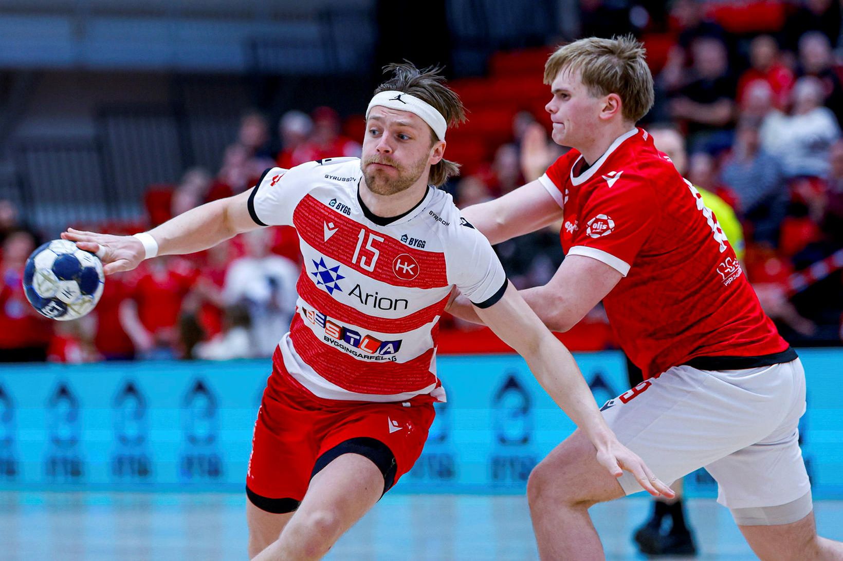 HK - Valur, staðan er 22:24