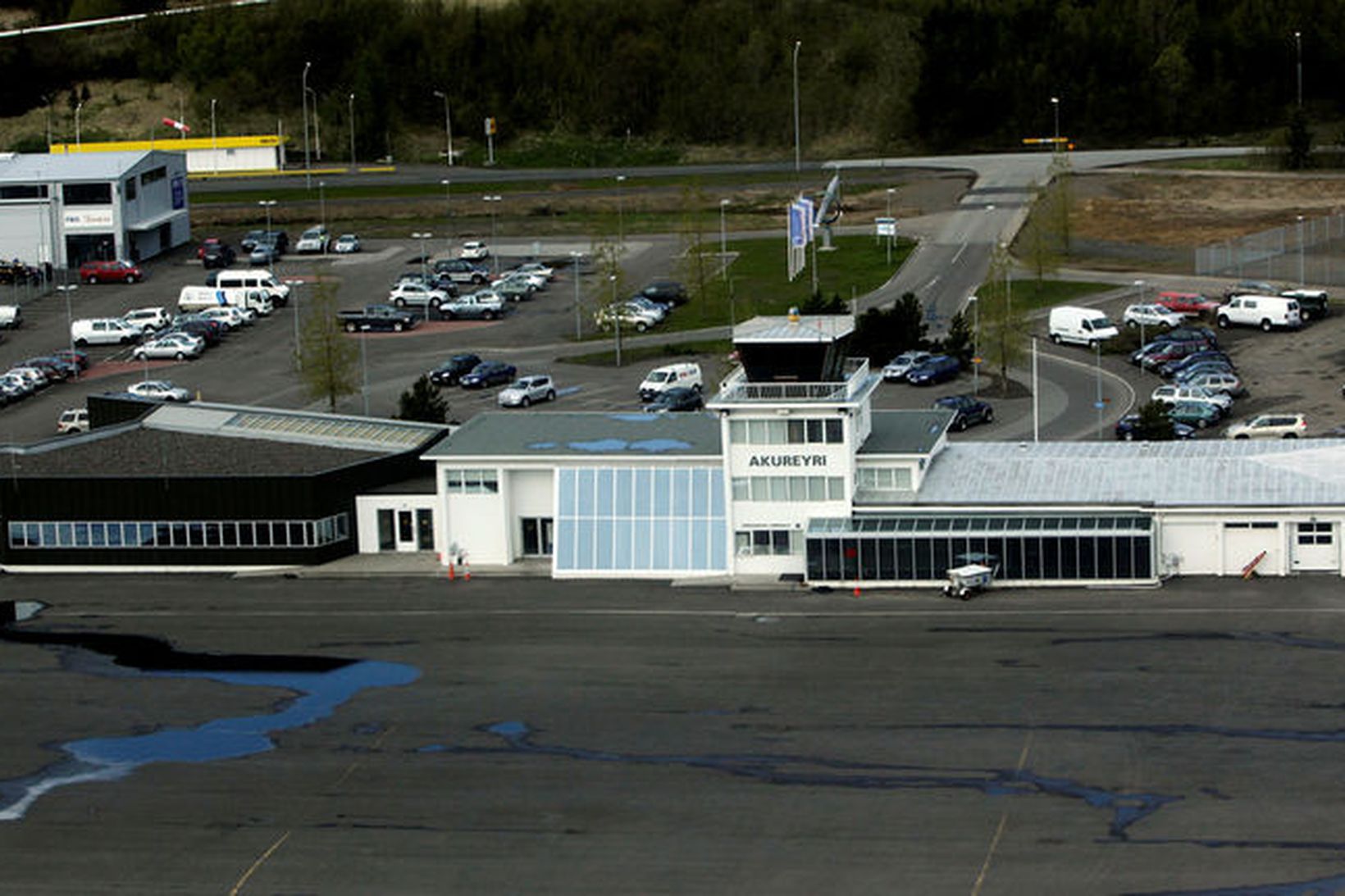 Flugvöllurinn á Akureyri.