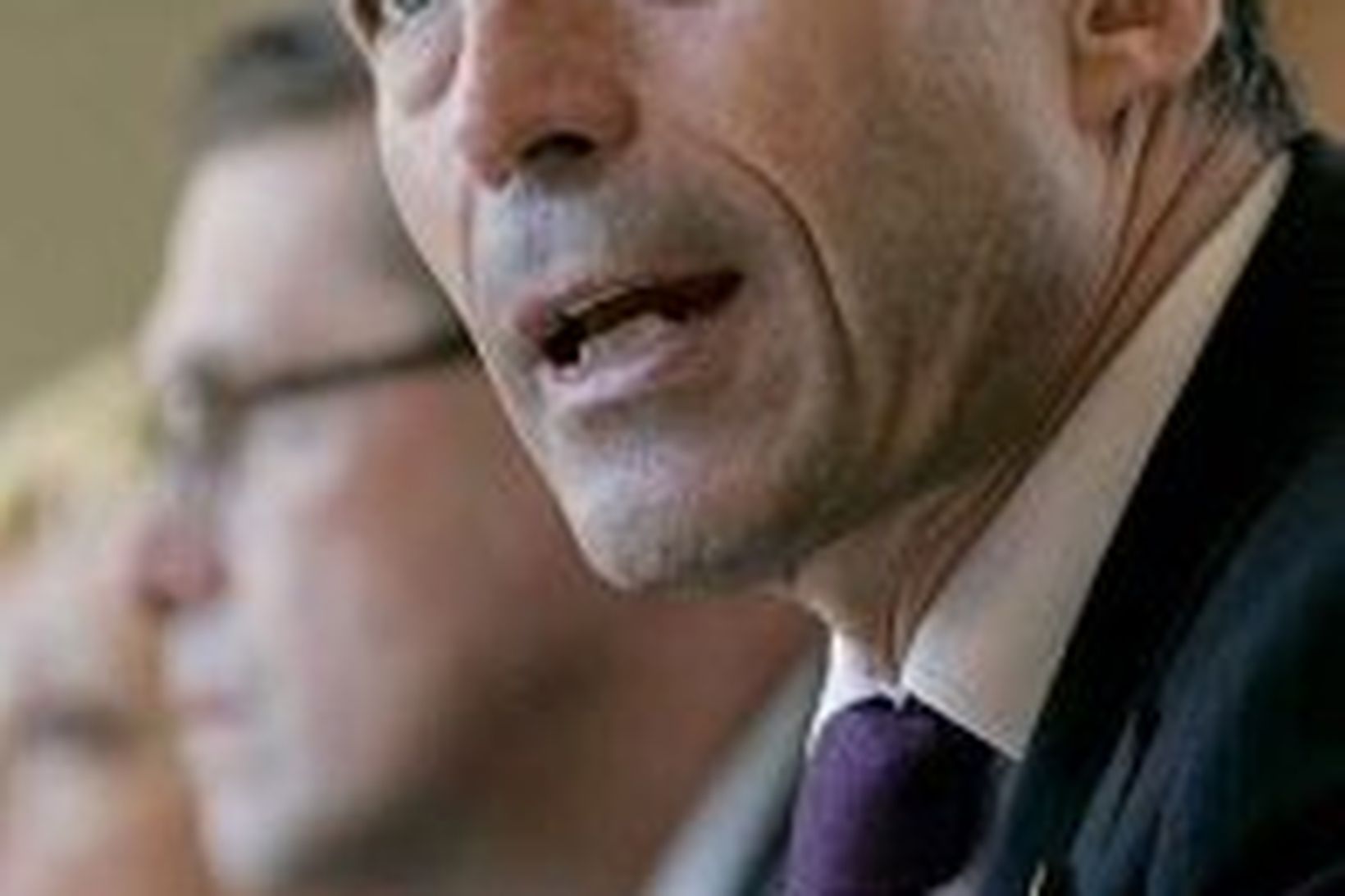 Anders Fogh Rasmussen, forsætisráðherra Danmerkur, neitar að veita viðtal um …