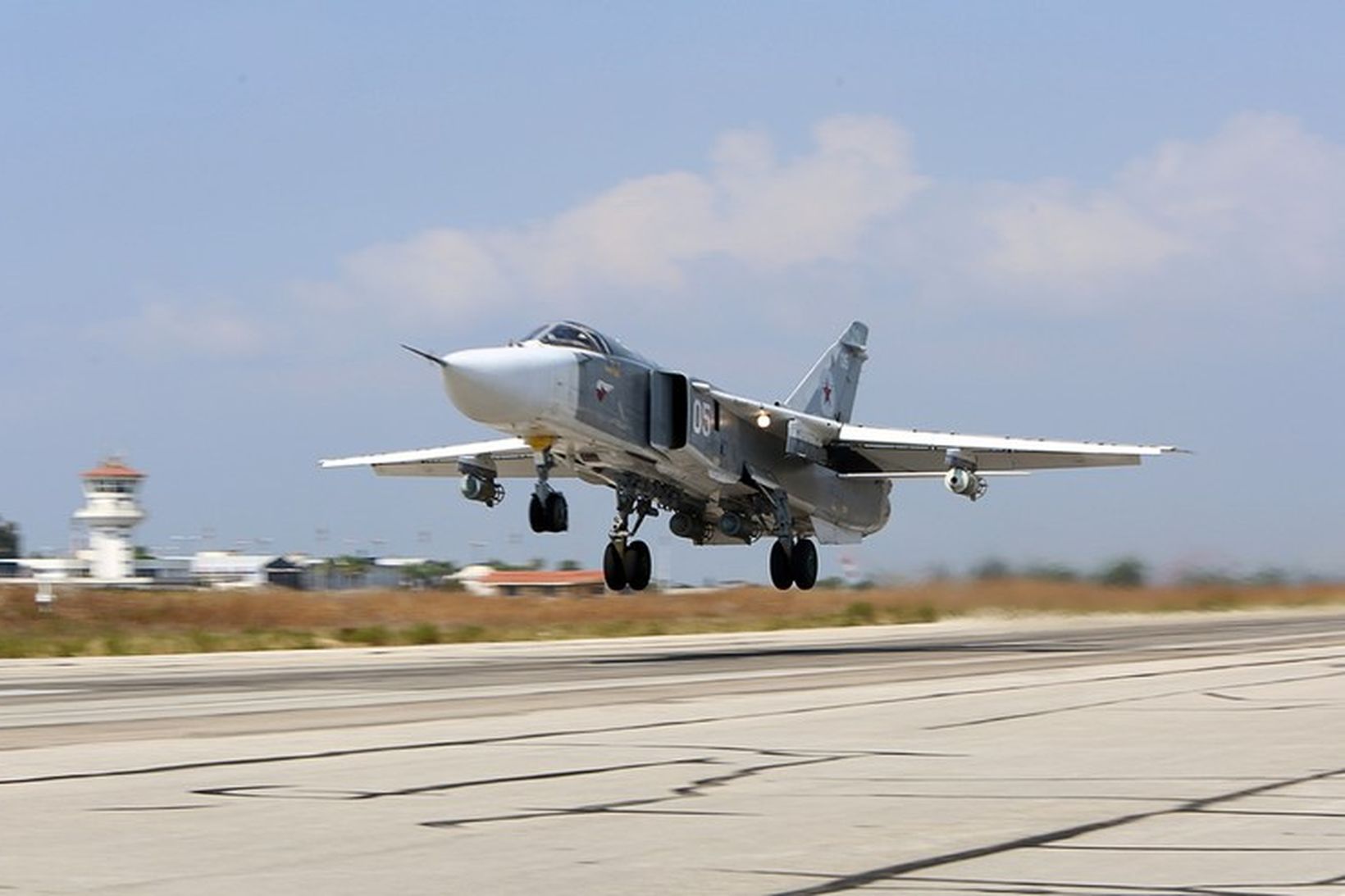 Vélin var af gerðinni Sukhoi Su-24.