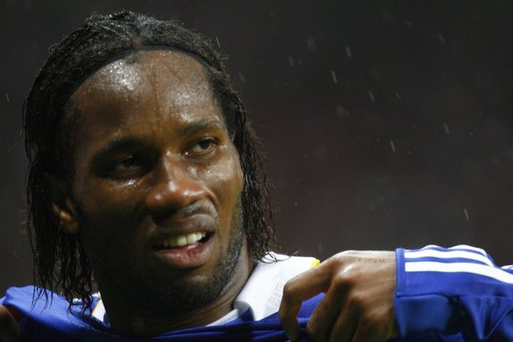 Didier Drogba er ekki sá vinsælasti í leikmannahópi Chelsea um …