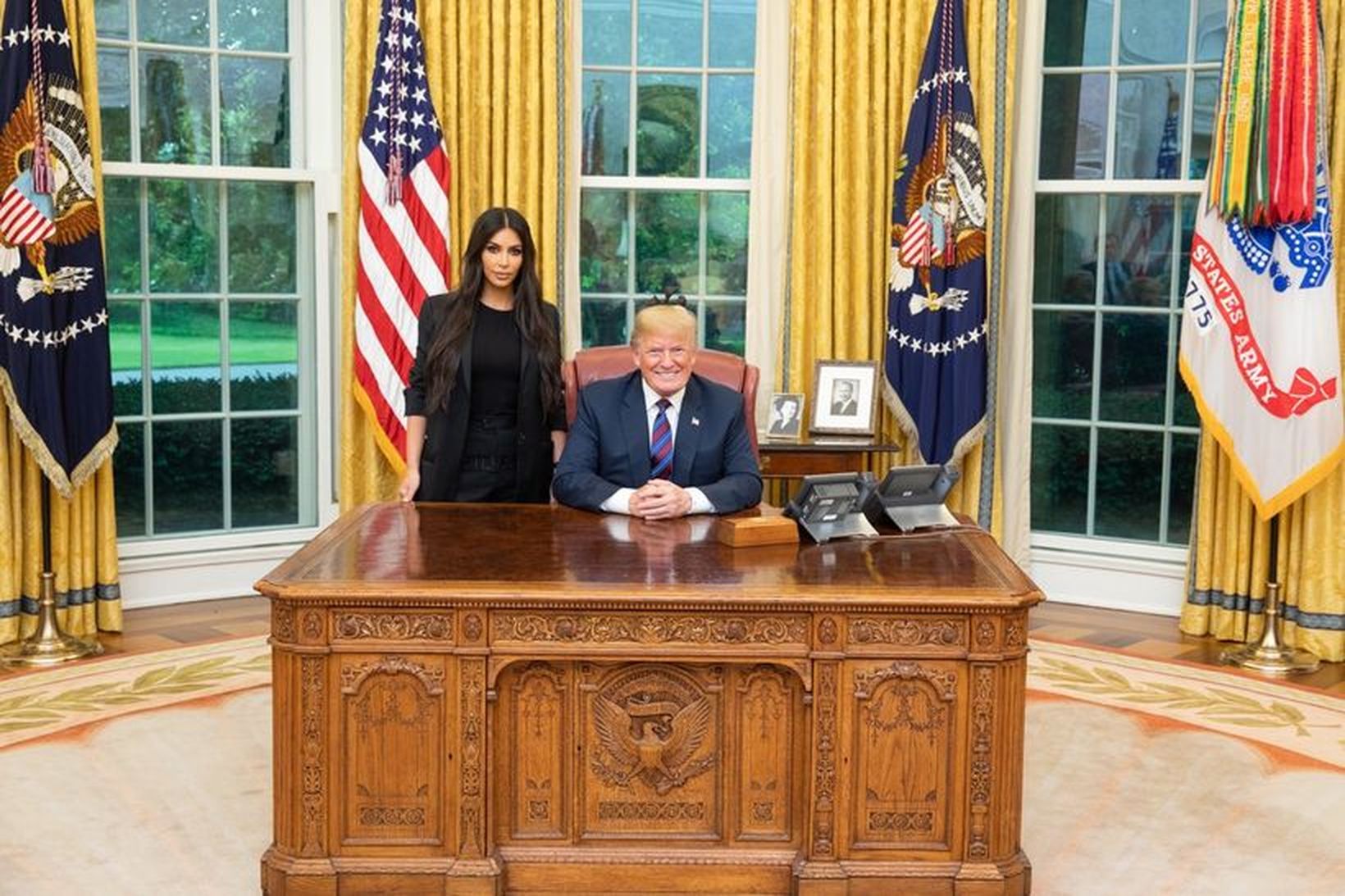Raunveruleikastjarnan Kim Kardashian West og Donald Trump, forseti Bandaríkjanna, funduðu …