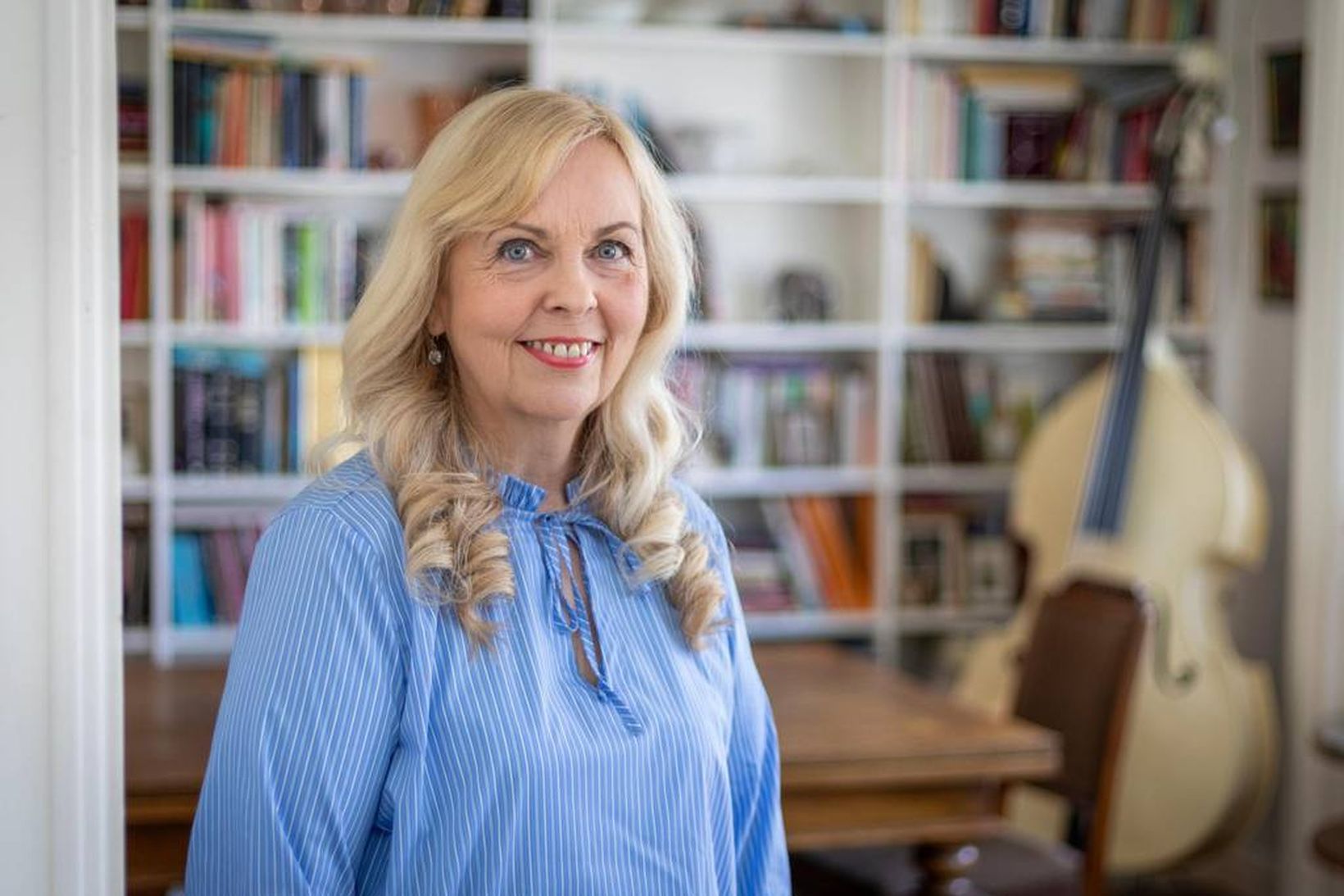 „Að fá bókina í hendurnar í síðustu viku var dásamlegt,“ …