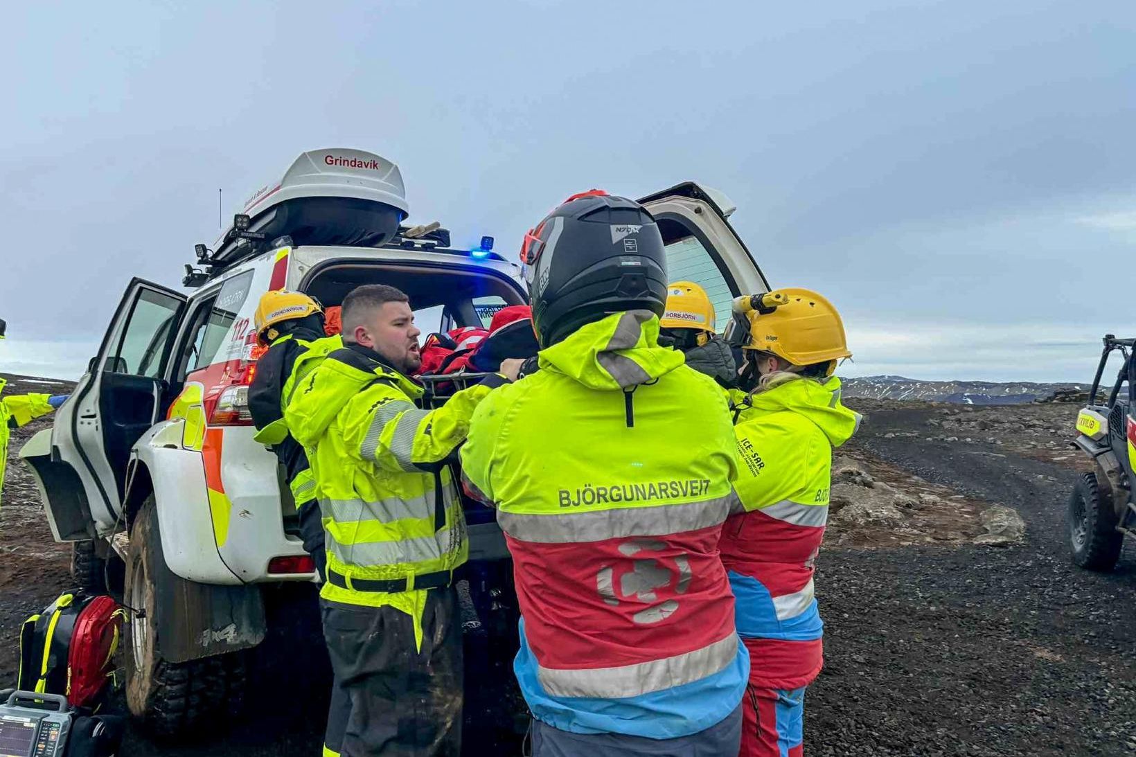 Slasaðist illa á hné sunnan við Kistufell