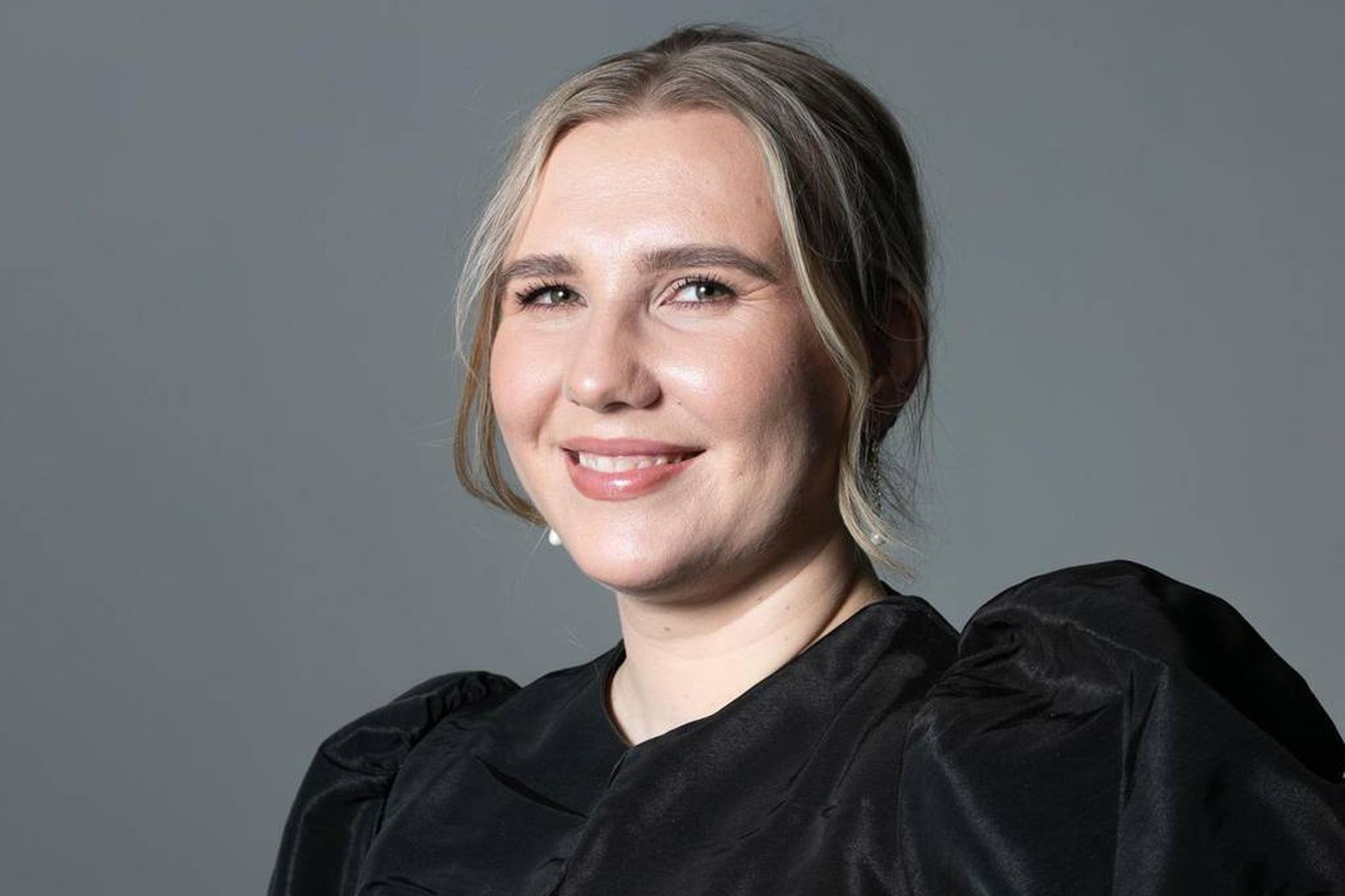 Íris segir sinn uppáhaldsstað vera í brúðarkjólamátuninni.