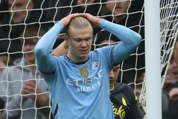 Erling Haaland og liðsfélagar hans í Manchester City heimsækja Leicester í dag.