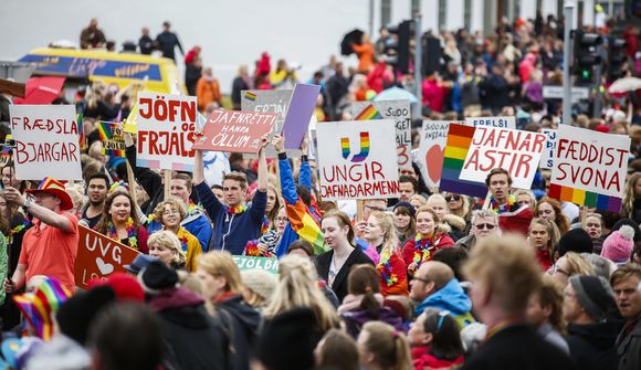 Hvetja færeyska þingið að samþykkja frumvarpið