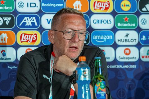 Þorsteinn Halldórsson á blaðamannafundinum í gær.