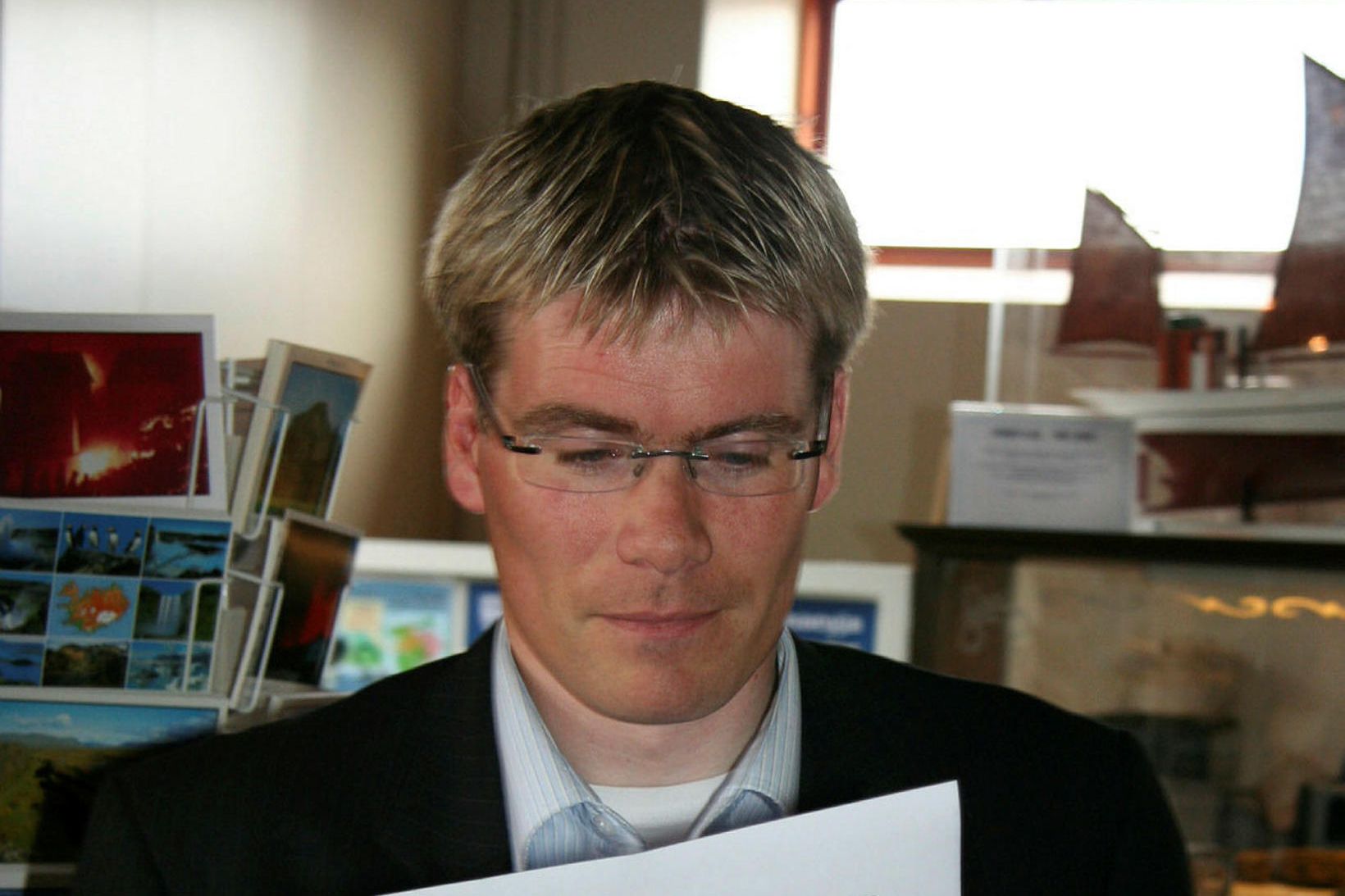 Ingi Sigurðsson .