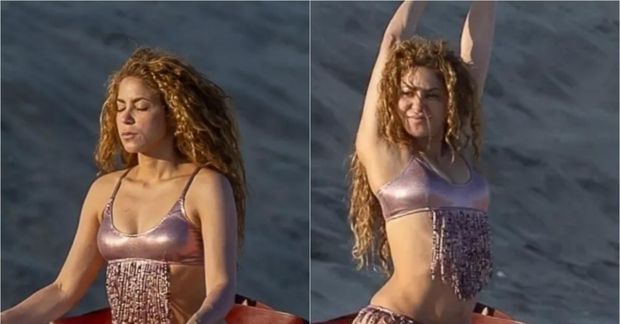 Shakira vakti athygli á ströndinni í Mexíkó á dögunum.