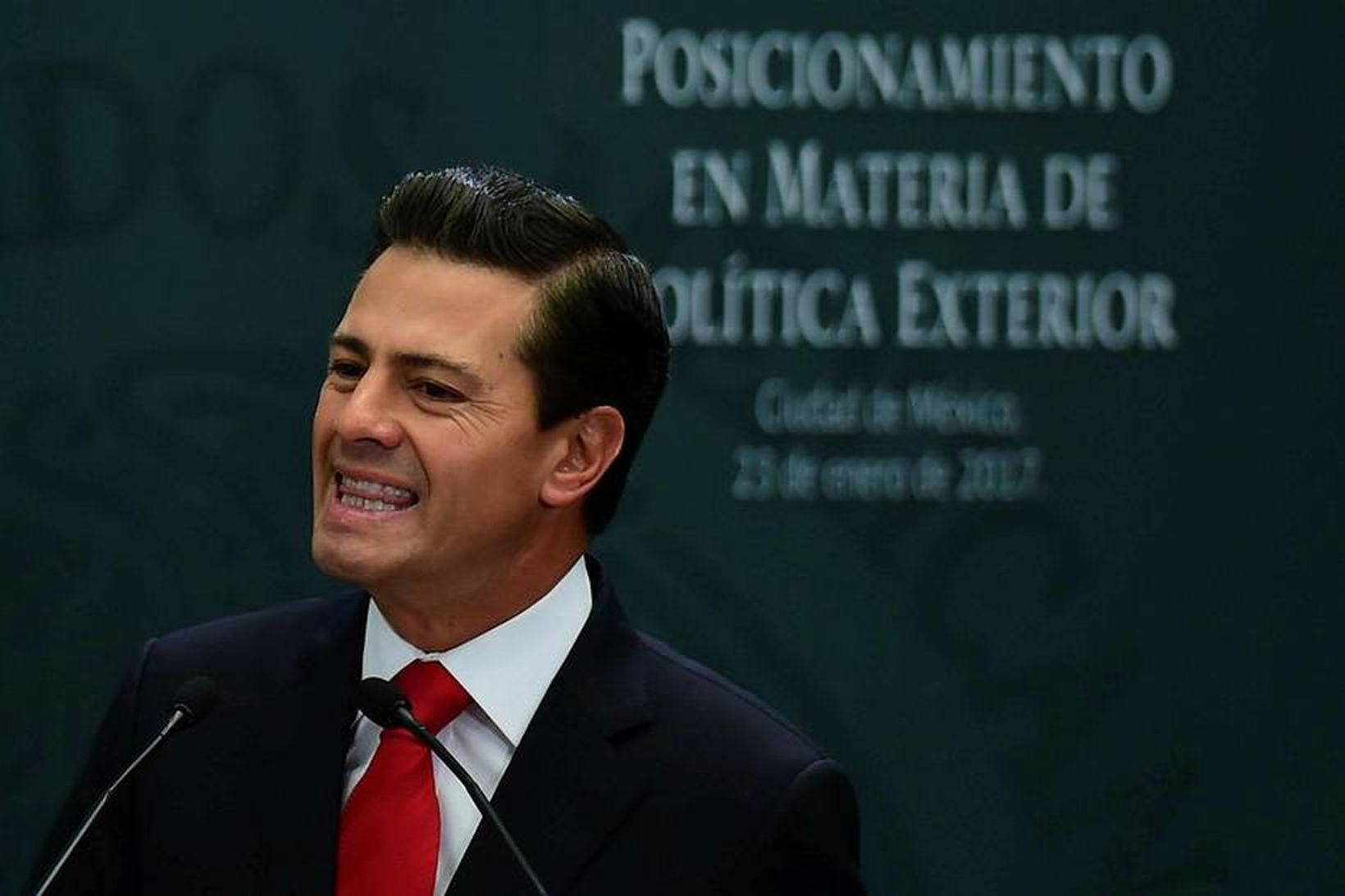 Enrique Pena Nieto forseti Mexíkó sagði í ávarpi til þjóðar …