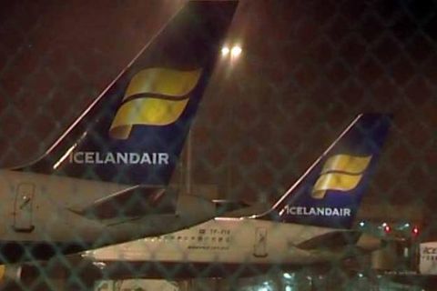 Icelandair jets at KEF.