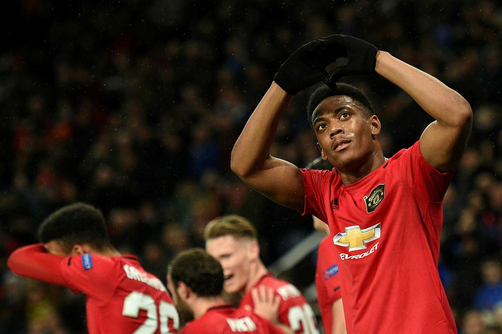 Anthony Martial fagnar marki sínu.