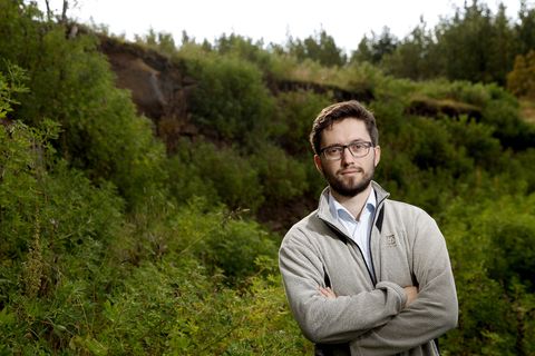 Gëzim Haziri, who works at Morgunblaðið, received a warm welcome in Iceland upon his arrival as a refugee from Kosovo when he was only nine years old.