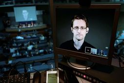 Edward Snowden er búsettur í Rússlandi en dvalarleyfi hans rennur út á næsta ári.
