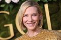 Leikur Cate Blanchett tveimur skjöldum?