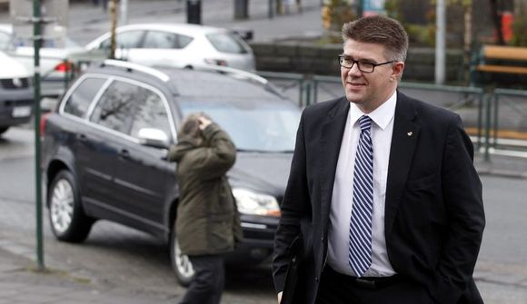 Evrópuskýrslan lögð fram á morgun