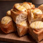 Lemon-curd snúðar með sítrónu-ostakremi sem eru hættulega góðir