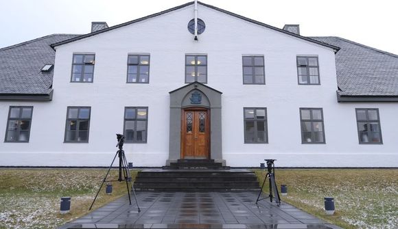 Ríkisstjórnin ræðir Landsréttarmálið