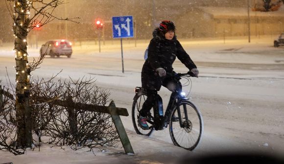 Snjókoma með köflum í dag