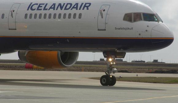 Flugmenn hjá Icelandair funda á morgun