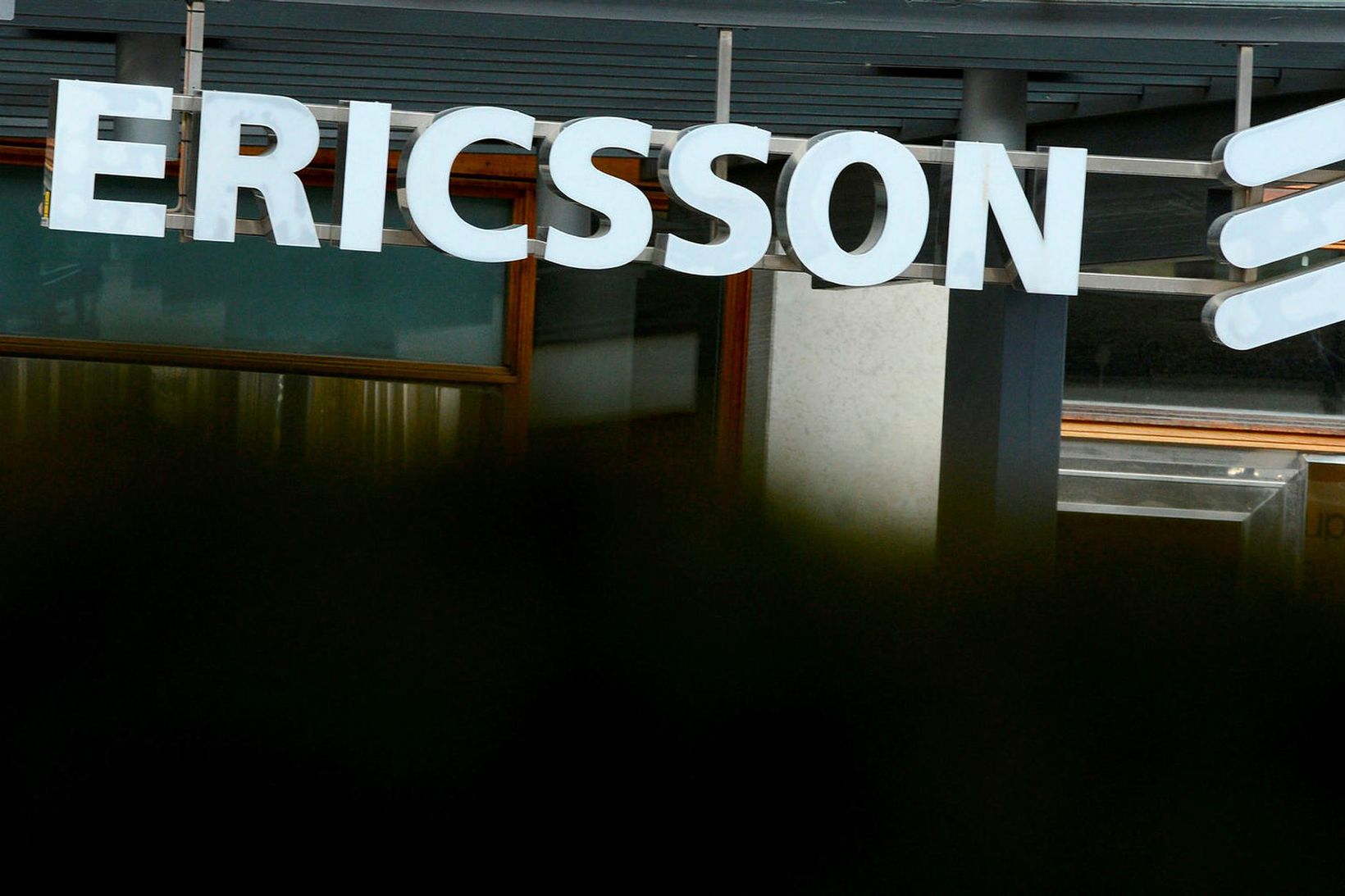 Fyrirtækið Ericsson hefur fallist á að greiða 206 milljónir bandaríkjadali …