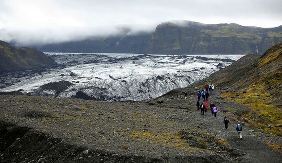 Ráðherra dragi „tilgangslaust“ frumvarp til baka 