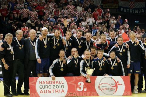 Iceland celebrating taking bronze in Euro 2010.