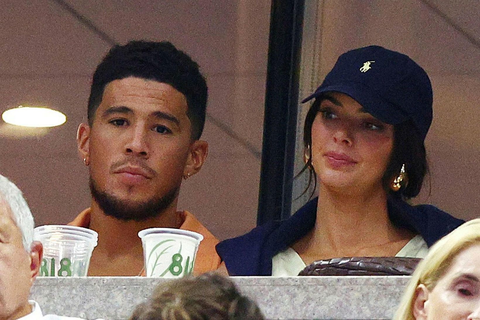 Devin Booker og Kendall Jenner á tíma sambands þeirra, í …