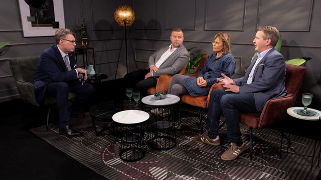 Stjórnarandstaðan kemur til þings