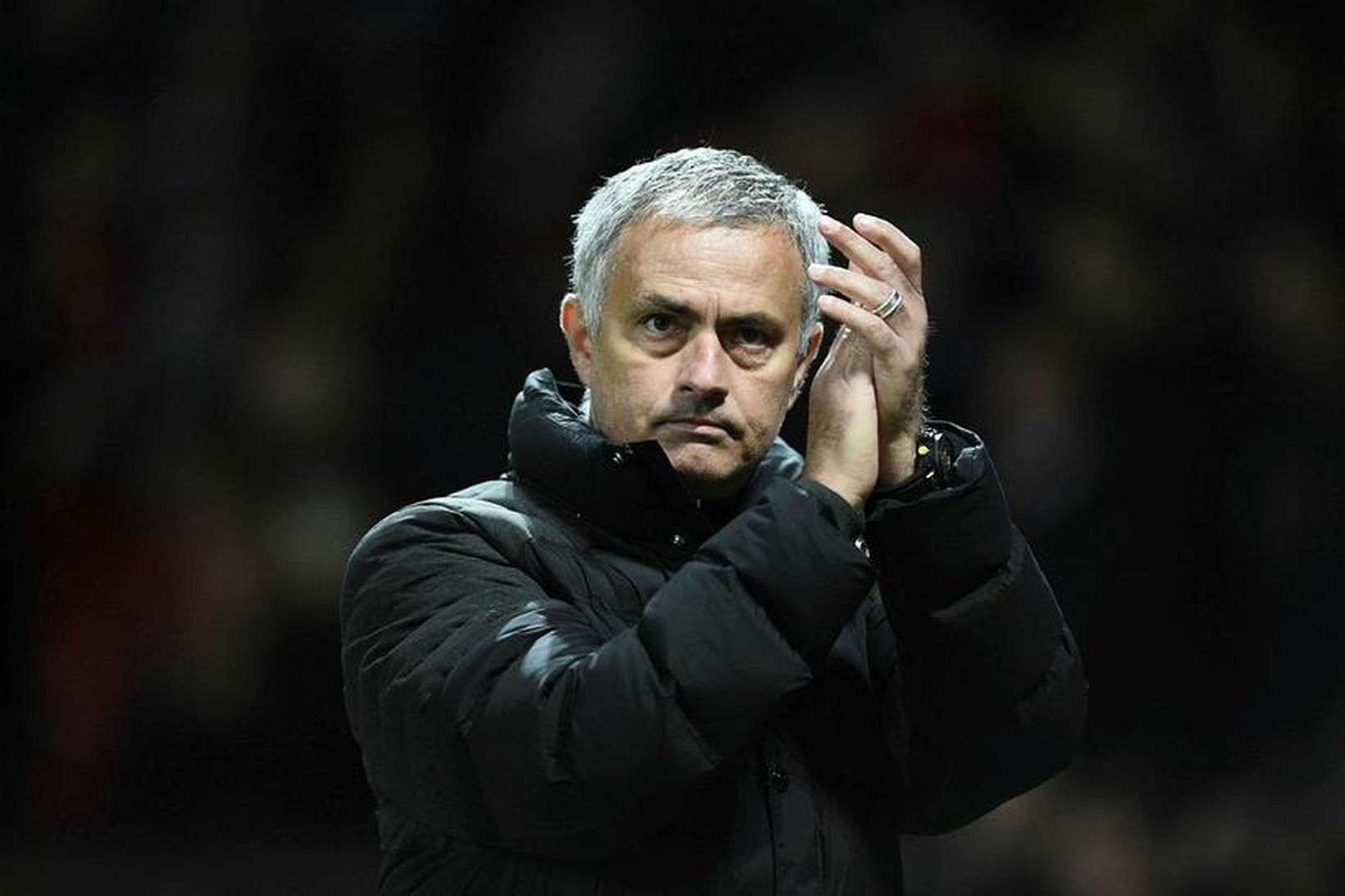 José Mourinho, knattspyrnustjóri Manchester United, mætir sínu fyrrum félagi, Chelsea, …