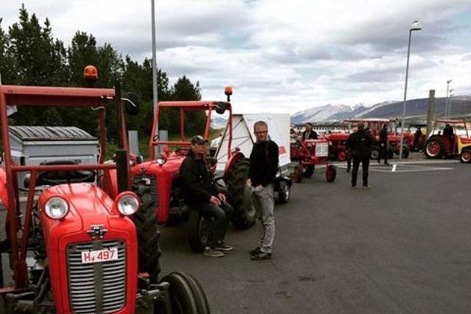 Félagarnir fengu konunglegar móttökur á Akureyri.