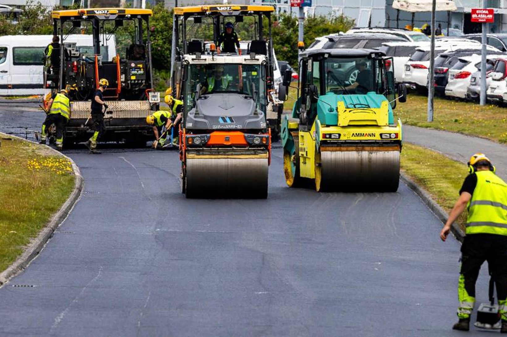 Fyrirhuguð malbikun dugir ekki
