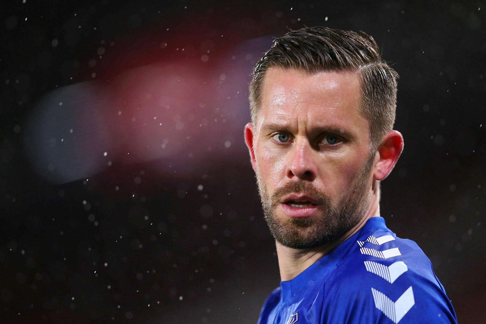 Gylfi Þór Sigurðsson er á góðum launum hjá Everton.