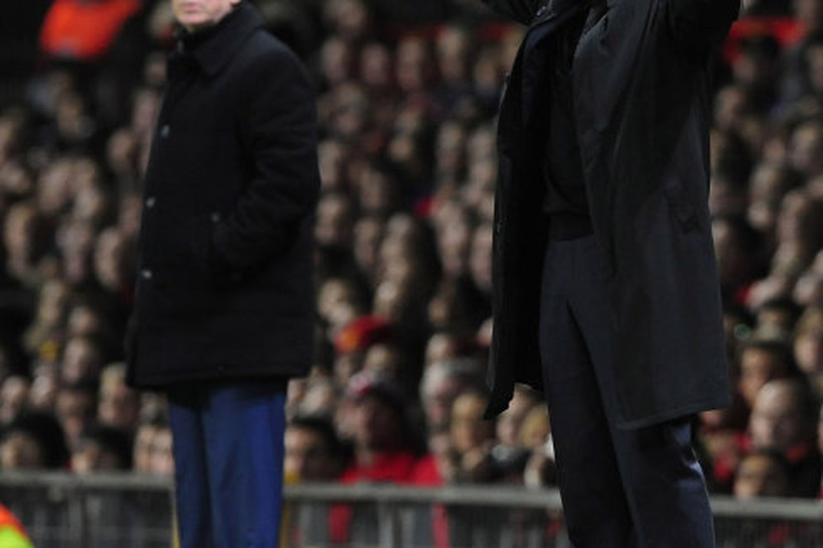 José Mourinho stjórnar liði Ineter gegn United á Old Trafford. …