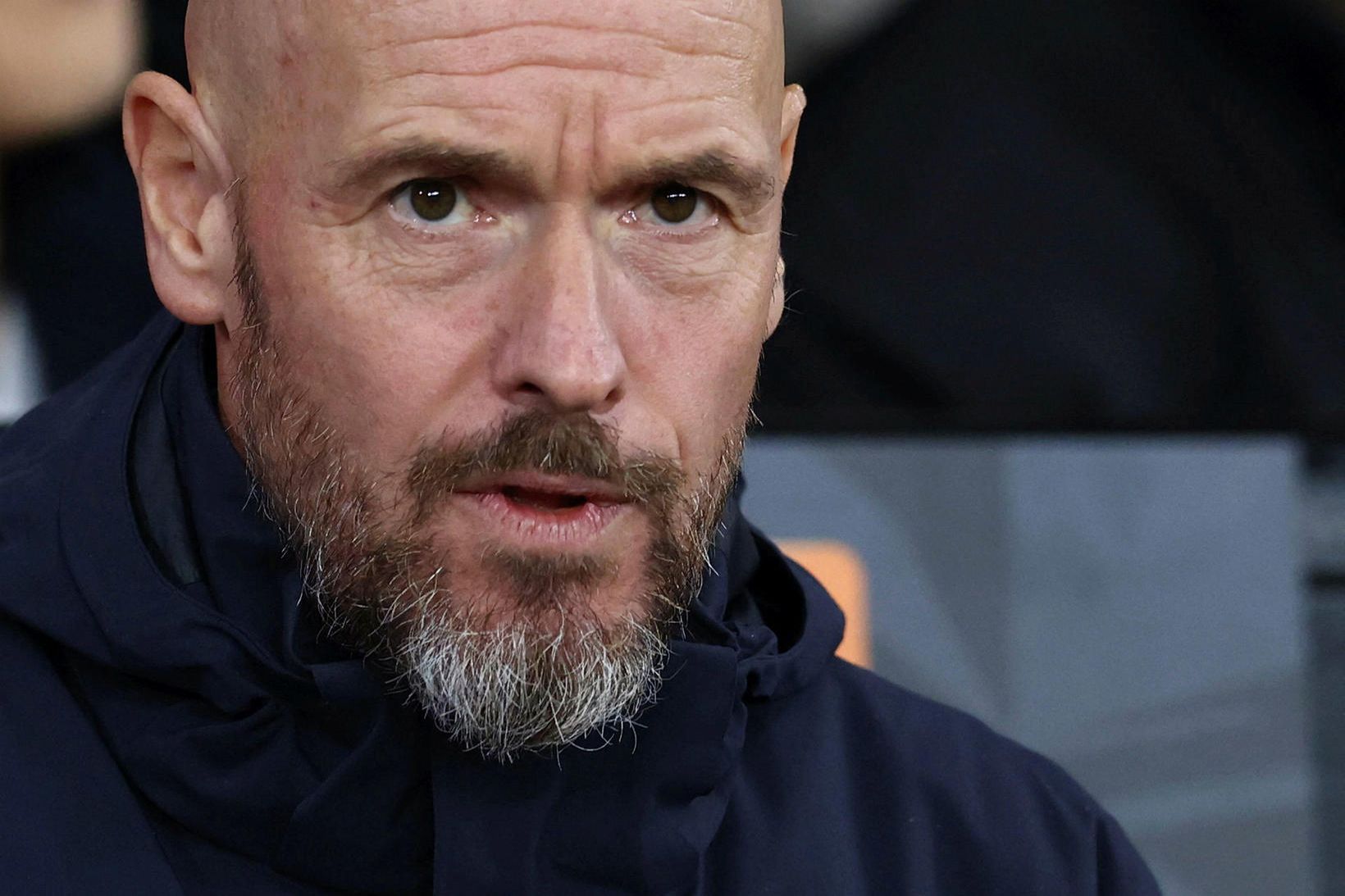 Erik ten Hag skrifaði undir nýjan samning í sumar.