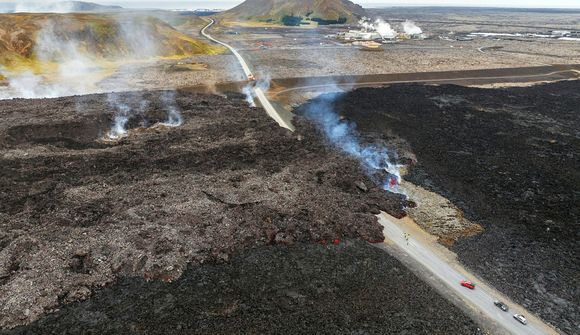 Landris hafið á ný