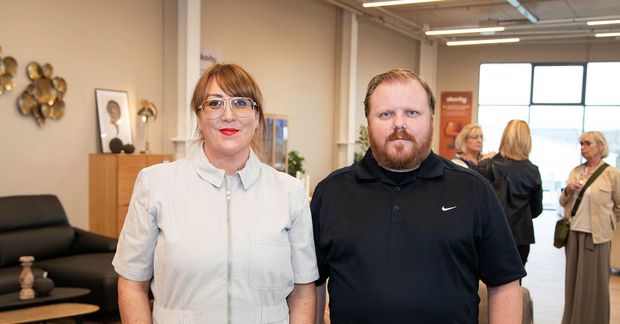 Birgitta Ósk Helgadóttir og Björgvin Árnason eigendur Bústoð keyptu nýverið hönnunarverslunina Snúruna.