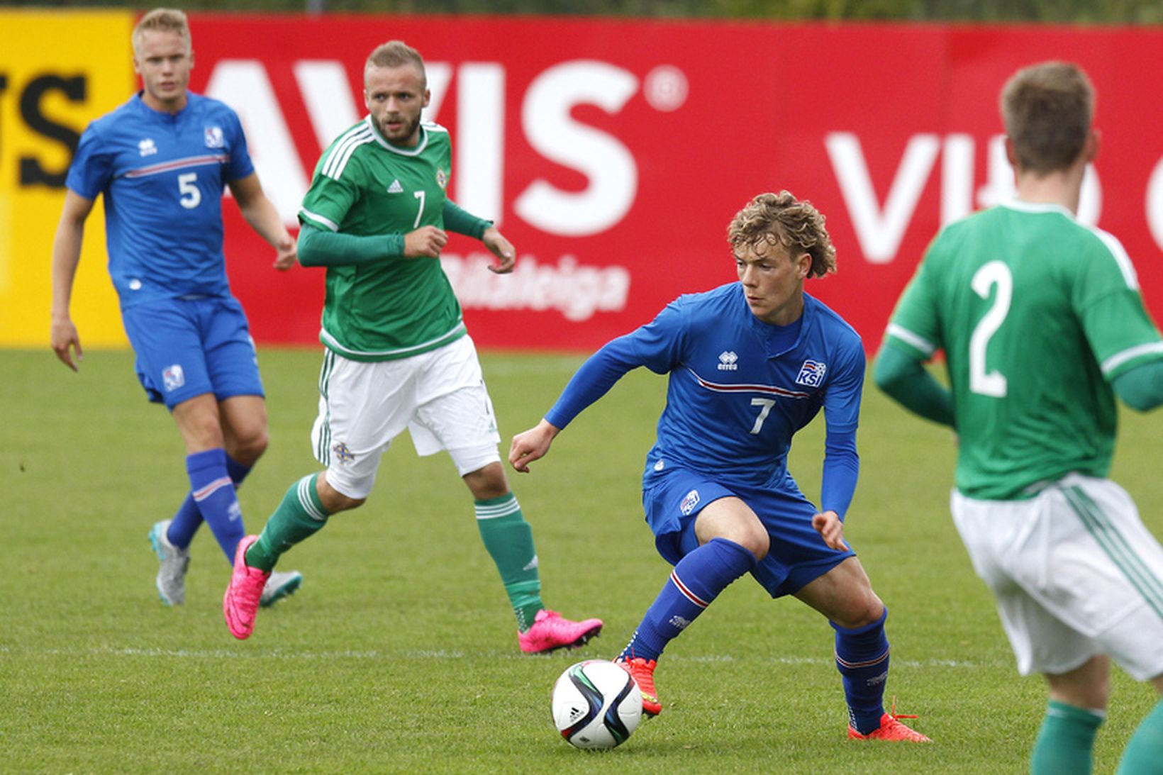 Höskuldur Gunnlaugsson í leik gegn Norður-Írlandi með U21-landsliðinu.