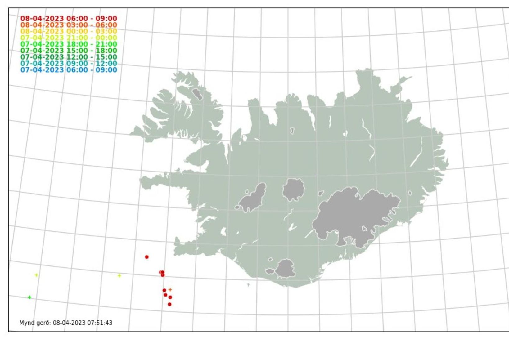 Eldingarnar eru merktar með rauðum deplum á kortinu.