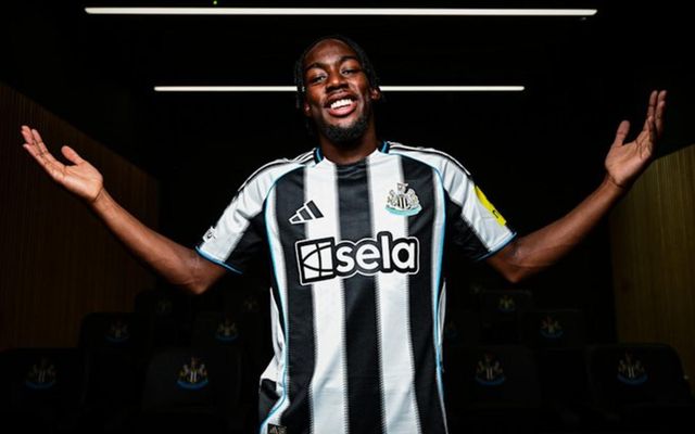 Anthony Elanga er orðinn leikmaður Newcastle.