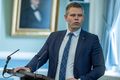 Þingstörfin Hildur Sverrisdóttir hlaut blessun nýkjörins páfa Leós XIV. en á sama tíma stýrði Vilhjálmur þingflokki Sjálfstæðisflokksins.